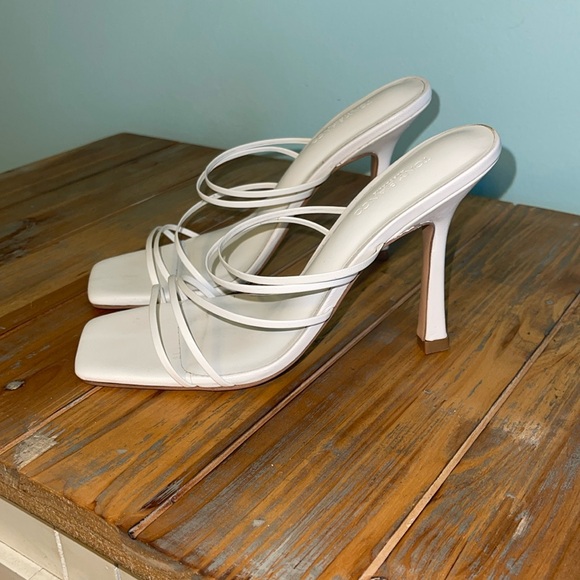 Tony Bianco white strappy heels - Picture 3 of 3